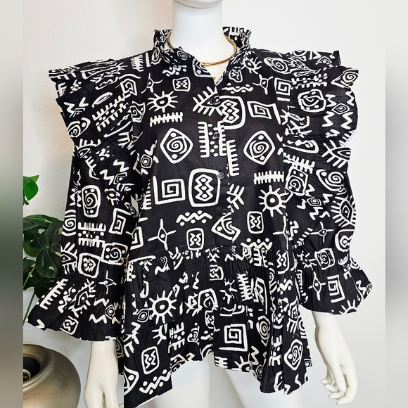 Elegant Multicolor Ruffle Sleeve Top - Picture 3 of 5